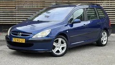 Blauw Gebruikt 2004 Peugeot 307 Stationwagen | € 850 (Eerlijke prijs)