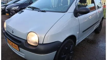 Occasion 2006 Renault Twingo Authentique Hatchback | € 1.950 (Eerlijke prijs)