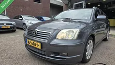 Grijs Gebruikt 2006 Toyota Avensis Terra Stationwagen | € 2.750 (Eerlijke prijs)