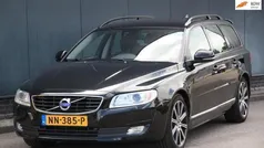 Zwart Gebruikt 2016 Volvo V70 Dynamic Stationwagen | € 9.975 (Eerlijke prijs)