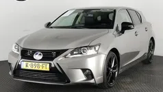 Grijs Gebruikt 2017 Lexus CT200h Sport Line Hatchback | € 18.900 (Eerlijke prijs)
