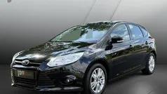 Zwart Gebruikt 2013 Ford Focus Hatchback | € 5.799 (Eerlijke prijs)