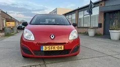 Rood Gebruikt 2010 Renault Twingo Hatchback | € 2.350 (Goede deal)