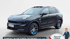 Zwart Gebruikt 2022 Lynk & Co 01 SUV | € 23.440 (Eerlijke prijs)