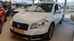 Wit Gebruikt 2015 Suzuki SX4 S-Cross Exclusive SUV | € 12.950 (Eerlijke prijs)