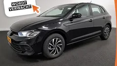 Zwart Gebruikt 2022 VW Polo Life Hatchback | € 19.290 (Eerlijke prijs)