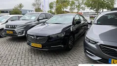 Gebruikt 2017 Opel Insignia Edition Hatchback | € 16.395 (Eerlijke prijs)