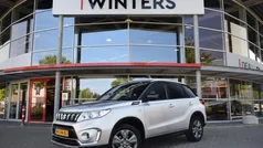 Gebruikt 2020 Suzuki Vitara SUV | € 19.455 (Eerlijke prijs)
