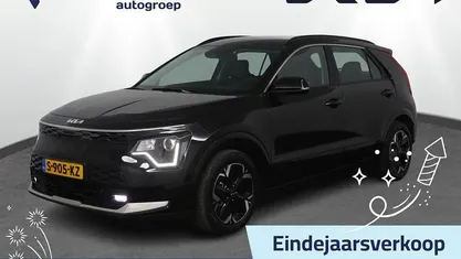 Zwart Gebruikt 2023 Kia e-Niro SUV | € 27.950 (Eerlijke prijs)