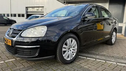 Occasion VW Jetta Comfortline 122 PK (89 kW) 2008 Zwart Sedan