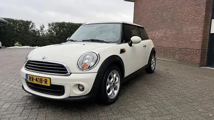 Occasion 2013 Mini ONE Pepper Hatchback | € 1.950 (Super prijs)