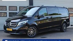 Zwart Gebruikt 2017 Mercedes V250 Avantgarde MPV | € 30.900 (Goede deal)
