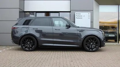 Grijs Occasion 2023 Land Rover Range Rover Sport Autobiography SUV | € 119.750 (Goede deal)