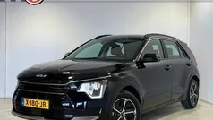 Zwart Gebruikt 2023 Kia Niro SUV | € 29.940 (Goede deal)