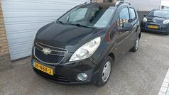 Zwart Gebruikt 2010 Chevrolet Spark LT Hatchback | € 2.895 (Eerlijke prijs)