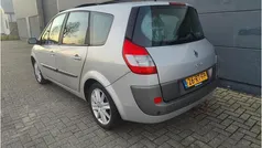 Grijs Gebruikt 2005 Renault Grand Scénic II Luxe MPV | € 845 (Goede deal)