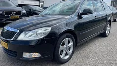 Zwart Gebruikt 2013 Skoda Octavia Comfort Stationwagen | € 4.950 (Eerlijke prijs)