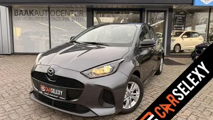 Gebruikt 2025 Mazda 2 Center-Line Hatchback | € 22.950 (Eerlijke prijs)