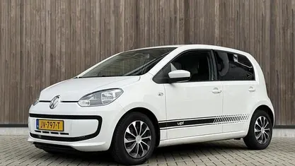 Gebruikt 2016 VW up! Move Hatchback | € 4.950 (Eerlijke prijs)