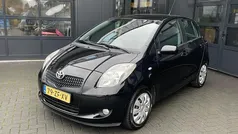 Zwart Gebruikt 2008 Toyota Yaris Sol Hatchback | € 4.150 (Eerlijke prijs)
