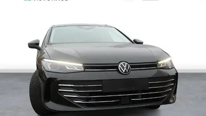 Occasion 2024 VW Passat Business Sedan | € 37.820 (Super prijs)