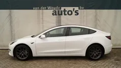 Gebruikt 2019 Tesla Model 3 Standard Range Sedan | € 18.900 (Eerlijke prijs)