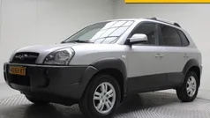 Grijs, metallic lak Gebruikt 2006 Hyundai Tucson Style SUV | € 2.350 (Goede deal)