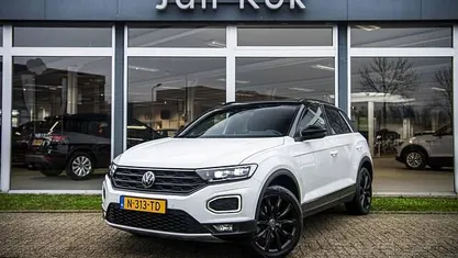 Wit Gebruikt 2022 VW T-Roc Sportline SUV | € 26.900 (Eerlijke prijs)