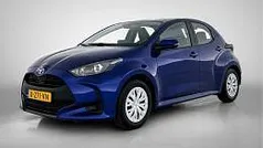 Blauw Gebruikt 2024 Toyota Yaris Active Hatchback | € 21.495 (Eerlijke prijs)