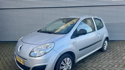 Occasion 2008 Renault Twingo Authentique Hatchback | € 2.250 (Eerlijke prijs)