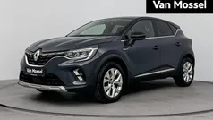 Gebruikt 2020 Renault Captur Intens SUV | € 21.935 (Eerlijke prijs)