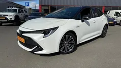 Gebruikt 2019 Toyota Corolla Style Hatchback | € 17.999 (Eerlijke prijs)
