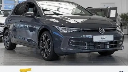 Occasion 2024 VW Golf VIII Style Hatchback | € 35.192 (Eerlijke prijs)