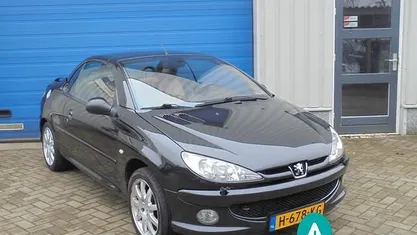 Occasion Peugeot 206 CC 136 PK (100 kW) 2003 Cabriolet