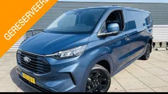 Gebruikt 2023 Ford Transit Custom Limited Van | € 33.445 (Eerlijke prijs)