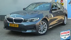 Grijs Gebruikt 2022 BMW 330e Executive Sedan | € 33.445 (Goede deal)