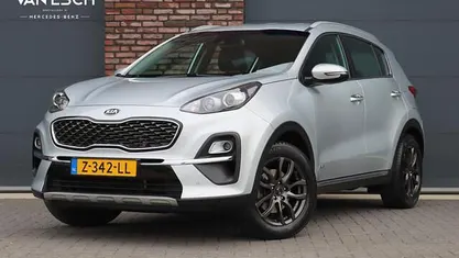 Zilver (metallic) Gebruikt 2020 Kia Sportage Plus SUV | € 18.500 (Goede deal)