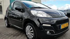 Zwart Gebruikt 2013 Peugeot 107 Hatchback | € 4.999 (Eerlijke prijs)
