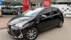 Zwart Gebruikt 2019 Toyota Yaris Limited Hatchback | € 17.450 (Eerlijke prijs)