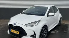 Wit Gebruikt 2020 Toyota Yaris Hybrid Hatchback | € 19.399 (Eerlijke prijs)