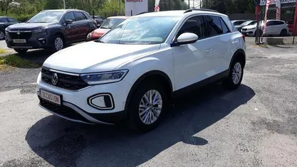Occasion 2023 VW T-Roc Life SUV | € 24.000 (Super prijs)