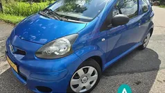 Gebruikt 2011 Toyota Aygo Hatchback | € 3.450 (Eerlijke prijs)
