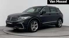 Zwart Gebruikt 2022 VW Tiguan Business+ SUV | € 38.900 (Eerlijke prijs)