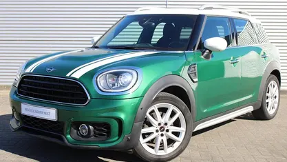 British racing green (groen metallic) Gebruikt 2020 Mini Cooper Countryman SUV | € 22.350 (Eerlijke prijs)