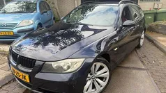 Blauw Gebruikt 2008 BMW 325 Sedan | € 4.999 (Super prijs)