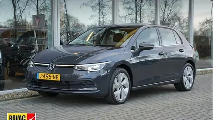 Gebruikt 2020 VW Golf VIII Style Hatchback | € 24.750 (Goede deal)