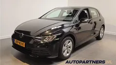 Gebruikt 2024 VW Golf VIII Business Hatchback | € 29.950 (Eerlijke prijs)