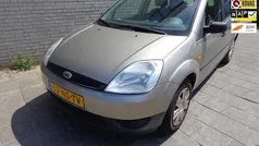 Gebruikt 2004 Ford Fiesta Ambiente Hatchback | € 850 (Super prijs)