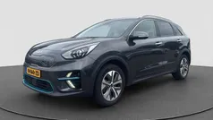 Grijs Gebruikt 2022 Kia e-Niro SUV | € 22.940 (Super prijs)
