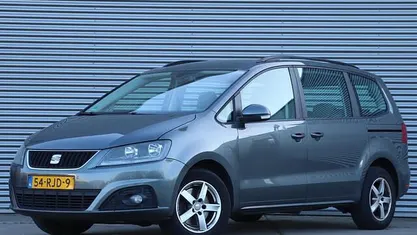 Grijs (metallic) Gebruikt 2011 Seat Alhambra Style MPV | € 3.900 (Super prijs)